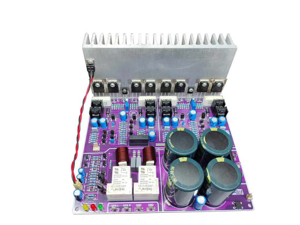 300W RMS stereo class AB amplifier board with large heatsink